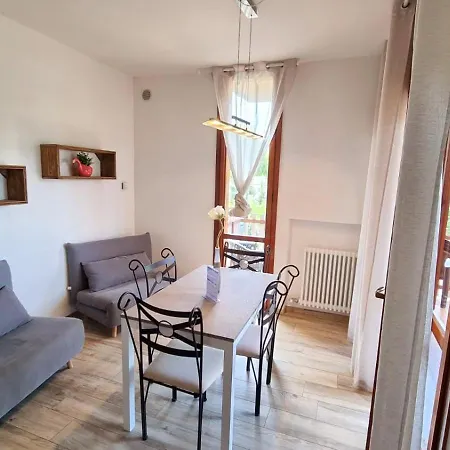 Mary Apartment