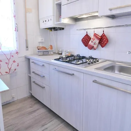 Mary Apartment Peschiera del Garda